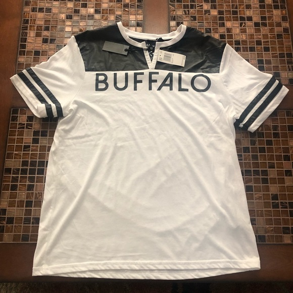 Buffalo David Bitton Other - Men’s Tee Shirt Large Buffalo David Bitton Other - Men’s Tee Shirt Large